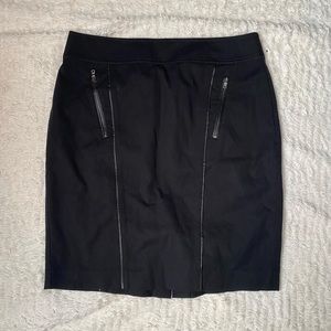 Ann Taylor woman’s black cool skirt 12